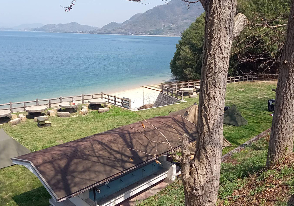 キャンプ場 海側