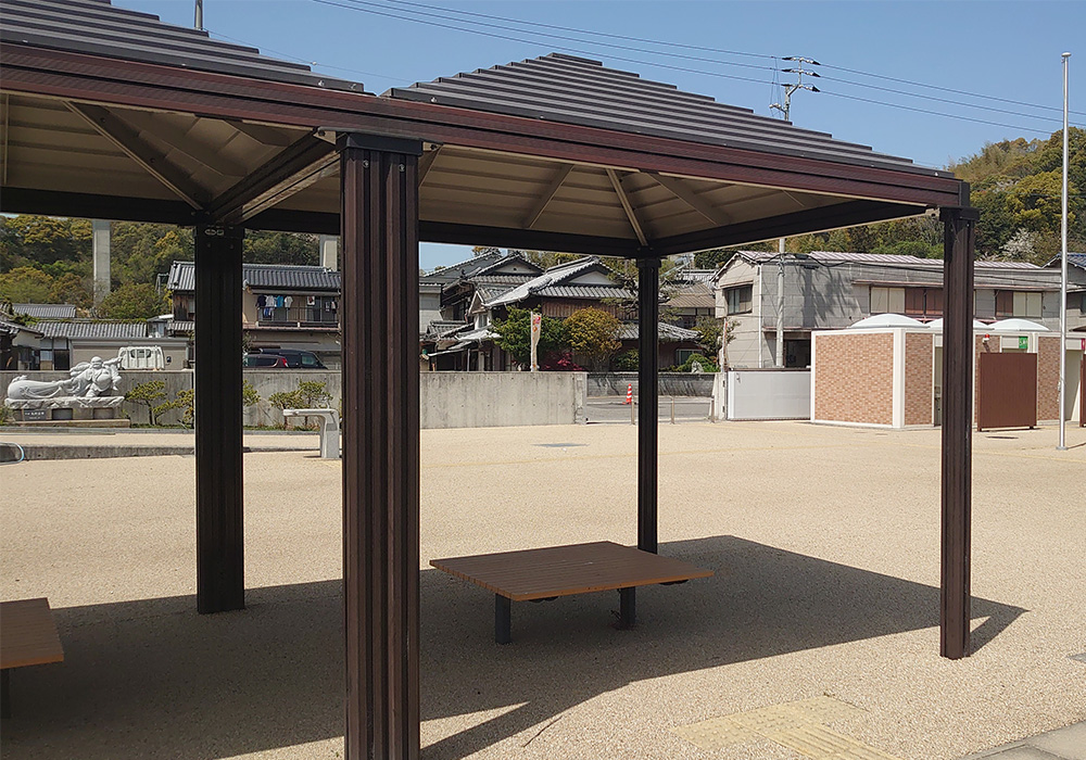 Inside the Marina Park
