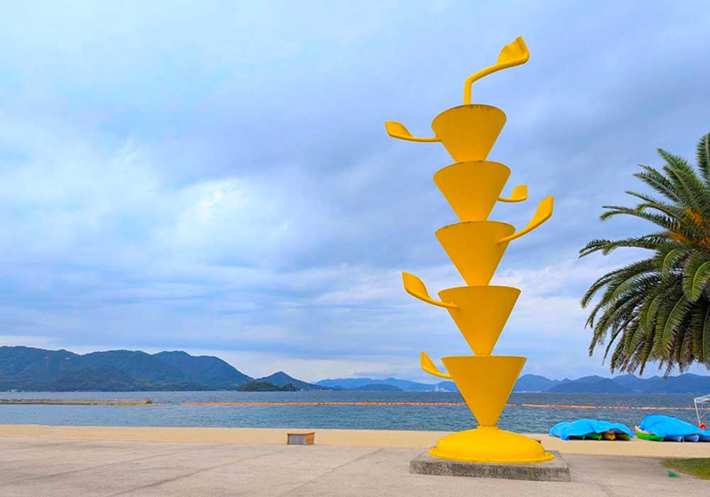 Ikuchijima: Island-wide art museum